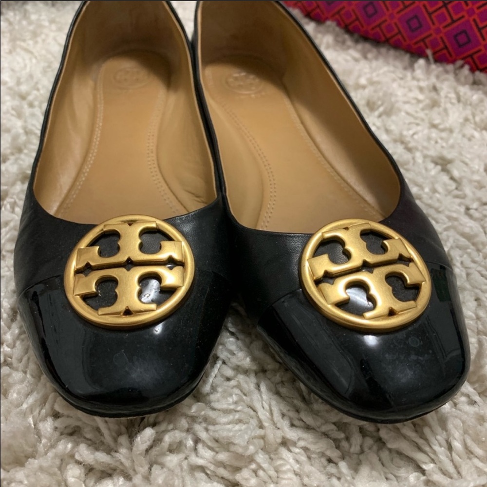 Tory Burch Chelsea Cap Toe Ballet Flat - Picture 2 of 6